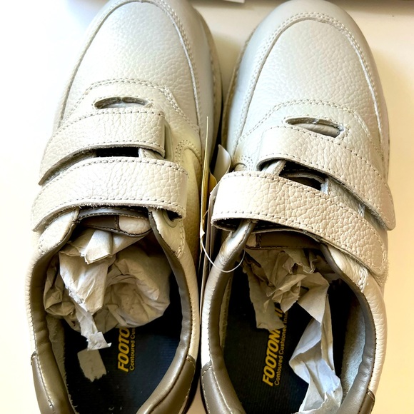 Walk about Men's Quick Grip Casual Walking sneakers 8.5 NIB - Picture 4 of 9